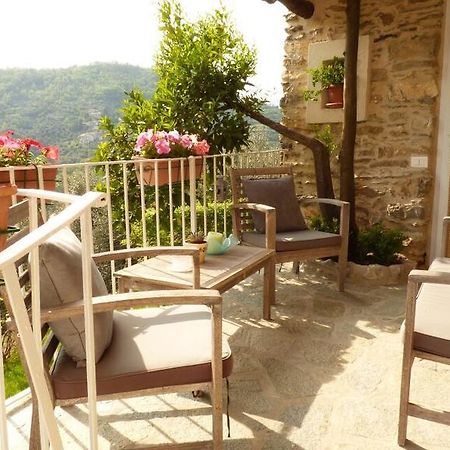 Casa Vacanze Sole Borghetto d'Arroscia Eksteriør billede